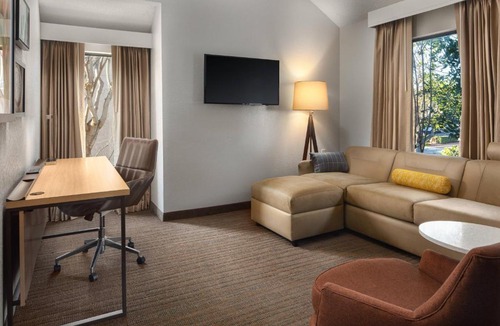 Irvine Industrial Complex-East Hotel | Residence Inn Irvine Spectrum
