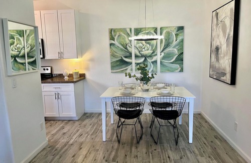 North Scottsdale Condo | Resort Living in Beautiful Scottsdale! Updated Decor-Perfect Central Location!