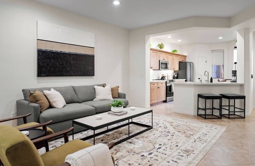 Kierland Condo | Resort Style Living - Golf, Heated Pool, Spa, & Gym