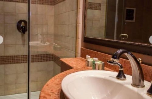 Pleasant Valley Resort | Resort Suite 25 minutes from State Farm Stadium for Super Bowl Weekend!