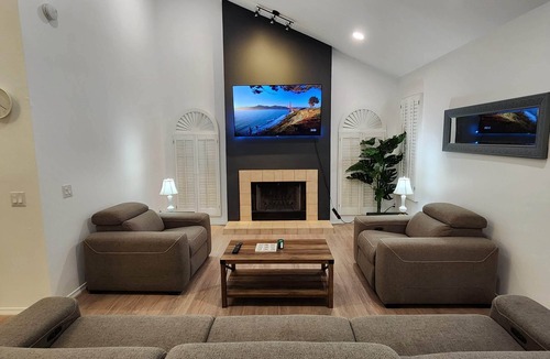 Cottonwood House | ResortLiving Golf/Pool/Gym/Peace 2Bed 2Bath Oasis