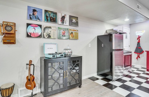 Spanish Fork House | Retro + Bright! Family-Friendly Daylight Unit
