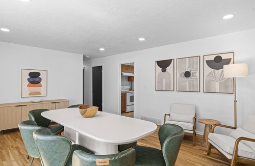 South Jordan House | Retro Retreat Newly Renovated in SoJo