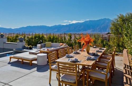 Desert Hot Springs House | Ridge Overlook Stunning Mountain Views