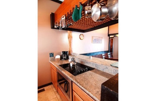 Tahoe Village Apartment | Ridge Sierra