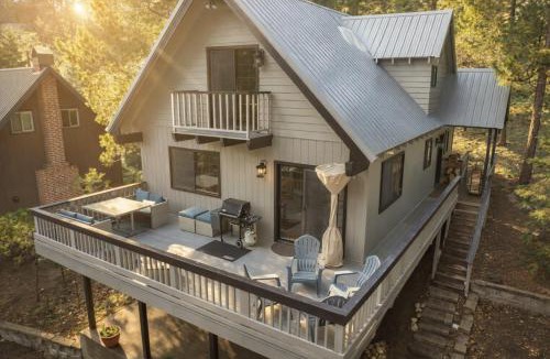 West Village House | Ridgeview Retreat Location Meets Comfort AC!