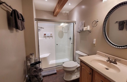 Downieville Apartment | River Front Suite Located in Historic Downieville
