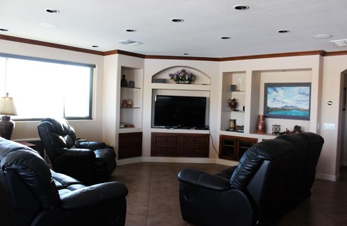 Earp House | River House on the Water! -- Bring Your Water Toys! Large Home, Family Oriented