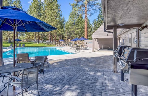 Southwest Bend Condo | River Ridge 313ab
