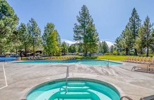 Southwest Bend Villa | River Ridge 429 A