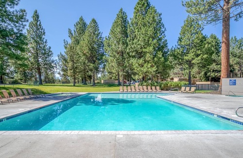 Southwest Bend Villa | River Ridge 429 A