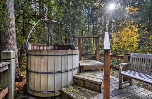 Belknap Springs House | River Views, Private Hot Springs Tub, Forest, Deck