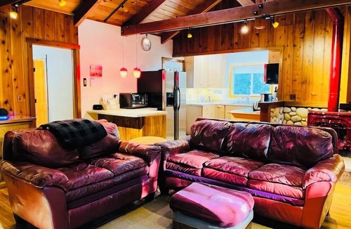 Hamilton Branch House | RiverEdge Retreat in Hamilton Branch