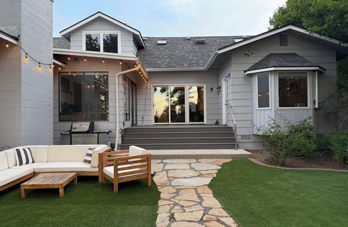 Orchard District House | Riverfront w/dock and big backyard. Enjoy your own slice of the Deschutes River.
