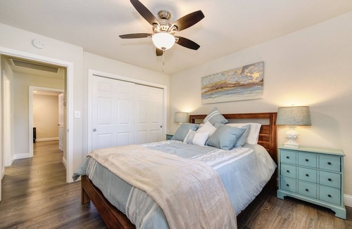 Pocket House | Riviera Silver Home in the Pocket Area Downtown Zoo Airport Sleep Train Arena