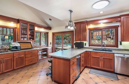 Hacienda House | Rocktop Lodge ~ Riverfront Lodge with hot tub, great views. private pool