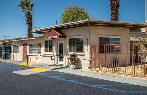 Indio Hotel | Rodeway Inn and Suites near Coachella