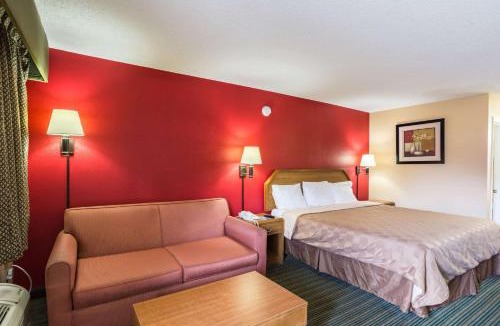 Hazlehurst Hotel | Rodeway Inn Hazlehurst