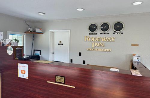 National City Hotel | Rodeway Inn National City San Diego South