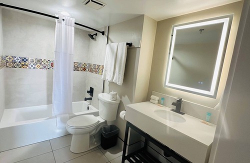 San Ysidro Hotel | Rodeway Inn San Diego South San Ysidro Border
