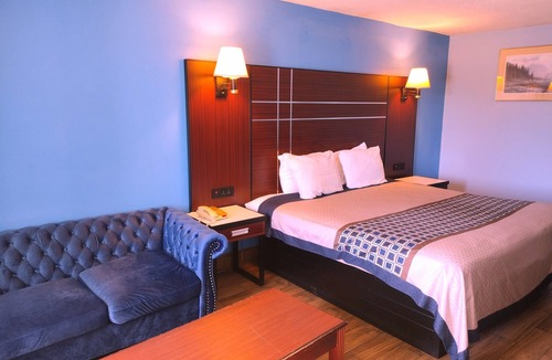 Richland Hotel | Rodeway Inn