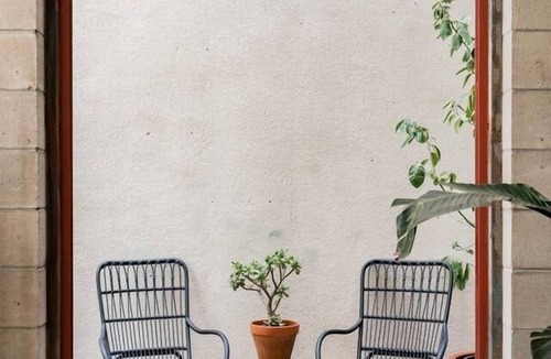 Little Italy Apartment | Room D at The Dutra Inn - Little Italy