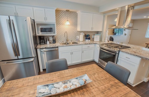 Downtown Apartment | Room for Everyone, Block from the Beach