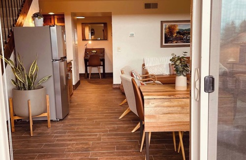 Sunriver Condo | Room With a View Condo, Sharc passes included.