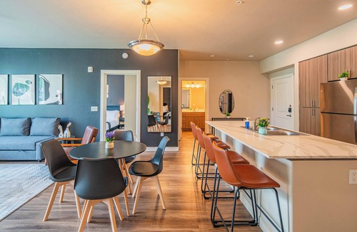 Tempe Apartment | ROVE LIVING/KB - V on Broadway