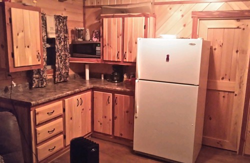 Athens Cabin | Rustic Cabin