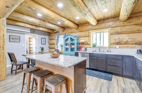Gusher Cabin | 'Rustic Cliff Ranch' in Uintah Basin: Dogs Welcome