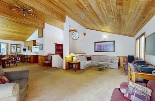Ridgewood House | Rustic home with wood stove deck open floor plan & nearby activities