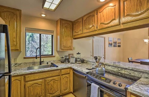 McCloud Cabin | Rustic lodge sits on 60 private acres in the shadow of Mt. Shasta!