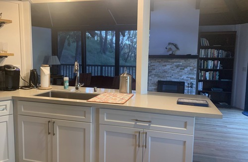 St. Helena Bed & Breakfast | RustRidge Bed and Breakfast - Rustridge House