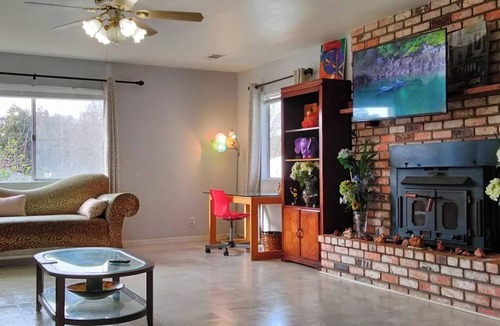 Benicia House | Safe, Cozy, Clean, Quiet, Home in Family-Friendly Residential Neighborhood.