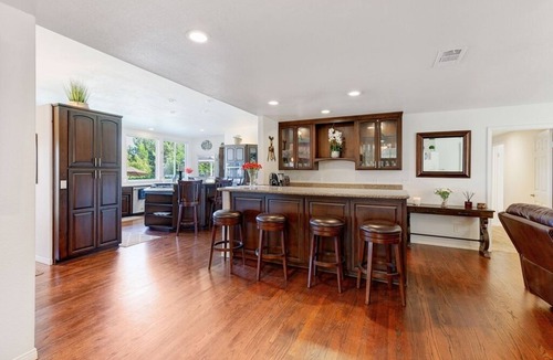 El Cajon House | *San Diego Oasis* Sunrise Views Pool Spa Sleeps 13