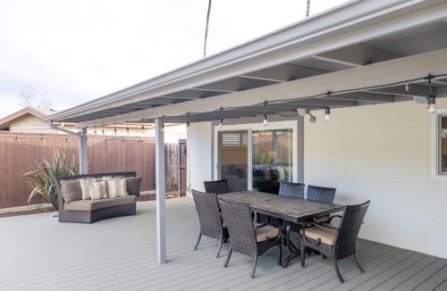 North Clairemont House | San Diego Private Pool Oasis Modern 3BR 2BA