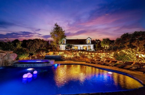 Jamul House | San Diego Serenity Hills, Pickleball, Golf, Infinity Pool with Epic Views