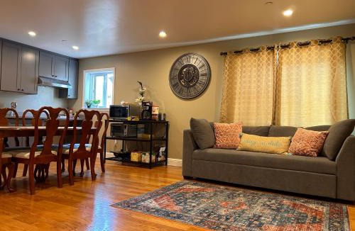 Daly City Apartment | San Francisco 3BR3BA w free parking near airport