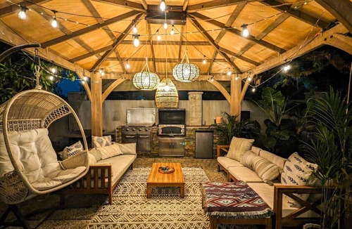 East San Jose Condo | San Jose Studio Near SJSU BBQ & EV