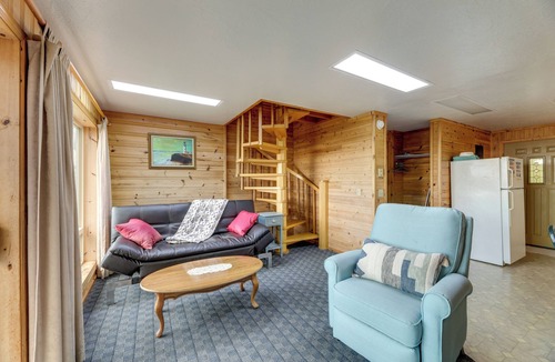 Waldport Cottage | Sanderling Sea Cottages, Unit 3 w/Private Balcony