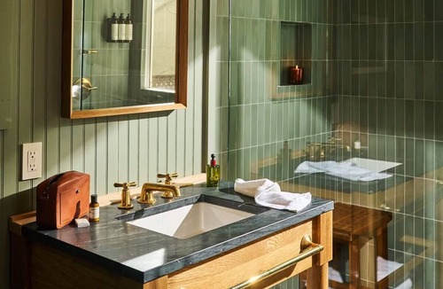 Guerneville Hotel | Savor An Exhilarating Experience! 2 Relaxing Units, Free Parking, Outdoor Pool