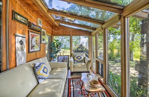 East Shore House | Scenic Lake Almanor Home w/Mountain Views!