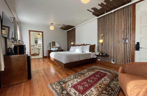 Carlotta Hotel | Scotia Lodge