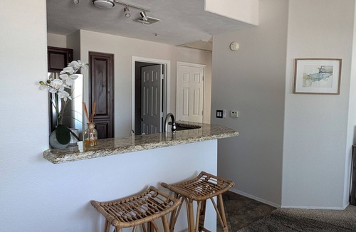 Central Scottsdale Condo | Scottsdale 2BR/2BA Heated Pool, Hot Tub, Near Mayo & WestWorld