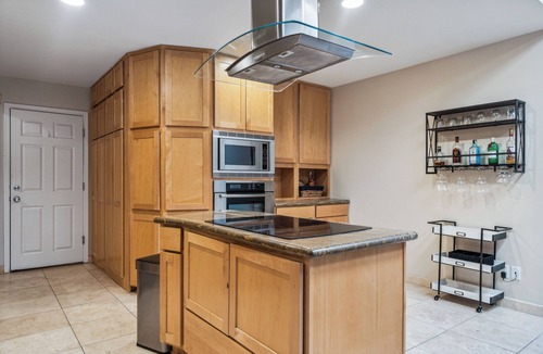 Fashion Square House | Scottsdale Getaway: Prime Location Near Old Town Dining & Attractions