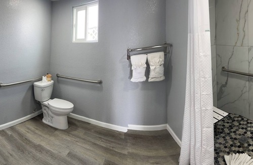 Downtown Hotel | Sea Garden Inn