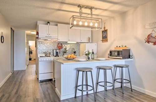 Lincoln City Apartment | Seas The Day Lincoln City Condo Steps from Beach
