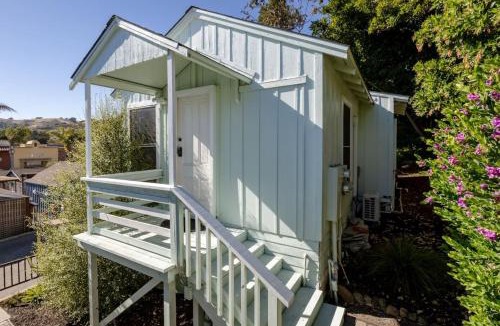 Avila Beach Apartment | Seashell Sunshack