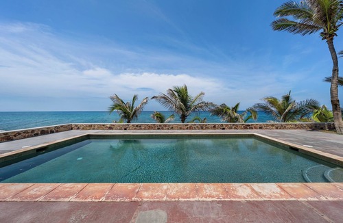 Pescadero House | Secluded Beach Front Estate with a Large Pool, Family and Pet Friendly!